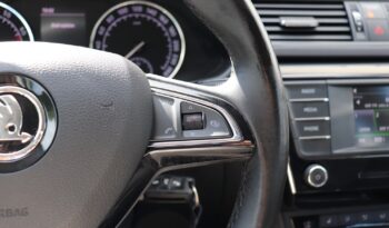 Skoda Superb | 2017 | 125 KM | 1395cm3 | Niebieski full