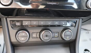 Skoda Superb | 2017 | 125 KM | 1395cm3 | Niebieski full