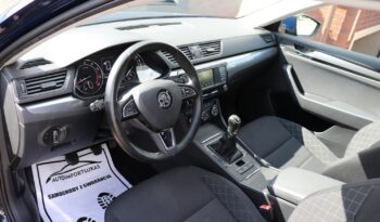 Skoda Superb | 2017 | 125 KM | 1395cm3 | Niebieski full