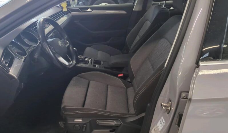 Volkswagen Passat | 2023 | 150 KM | 1968cm3 | Szary full