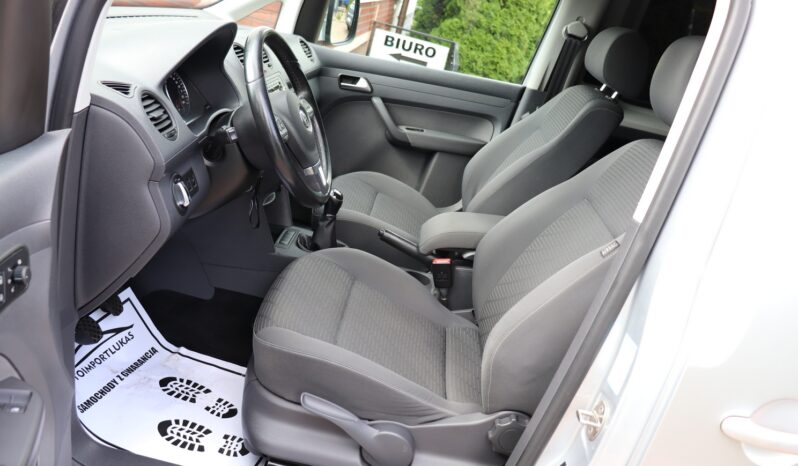 Volkswagen Caddy | 2013 | 140 KM | 1968cm3 | Srebrny full