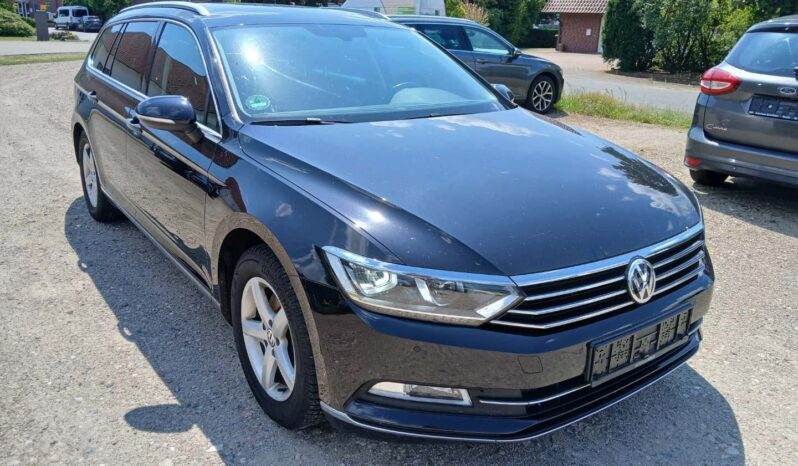 Volkswagen Passat | 2016 | 150 Km | 1968Cm3 | Czarny