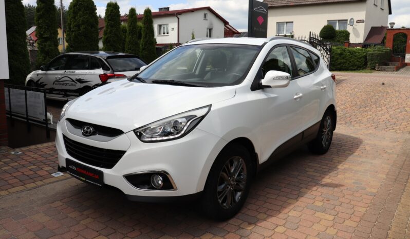 Hyundai ix35 | 2015 | 116 KM | 1685cm3 | Biały full