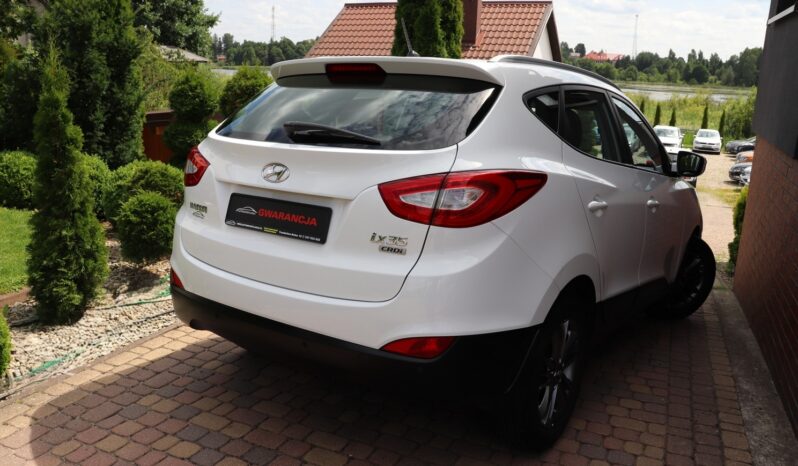 Hyundai ix35 | 2015 | 116 KM | 1685cm3 | Biały full