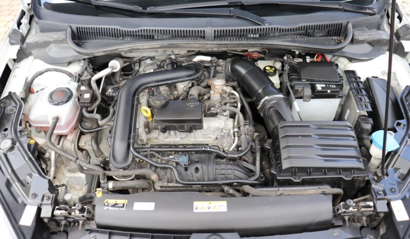 Volkswagen Taigo | 2023 | 110 KM | 999cm3 | Biały full