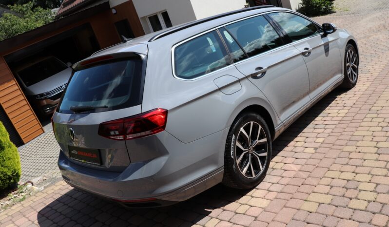 Volkswagen Passat | 2023 | 150 KM | 1968cm3 | Szary full