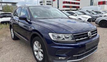 Volkswagen Tiguan | 2017 | 150 KM | 1395cm3 | Granatowy full