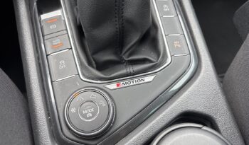 Volkswagen Tiguan | 2017 | 150 KM | 1395cm3 | Granatowy full