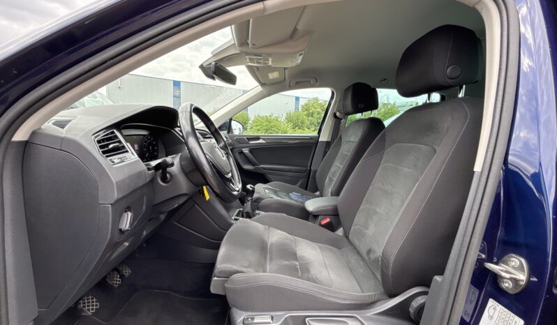 Volkswagen Tiguan | 2017 | 150 KM | 1395cm3 | Granatowy full