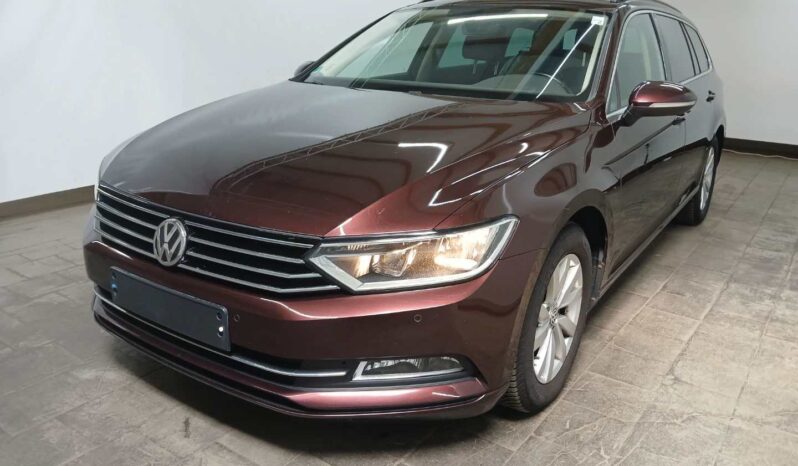 Volkswagen Passat | 2017 | 125 Km | 1395Cm3 | Czerwony
