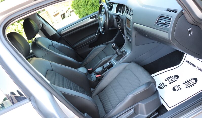 Volkswagen Golf | 2016 | 150 KM | 1395cm3 | Srebrny full
