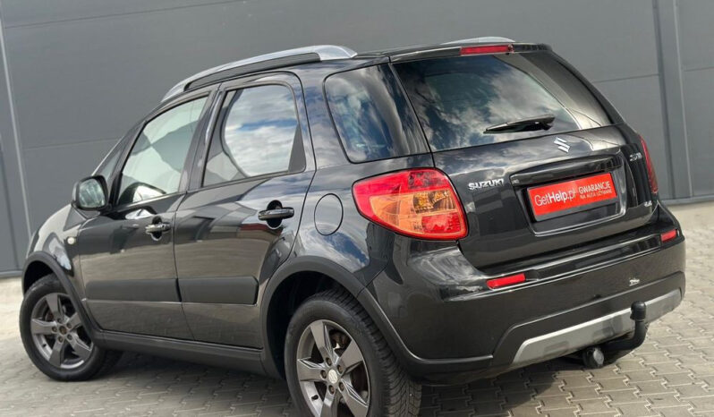 Suzuki SX4 | 4×4 (doł. automatycznie) | Manualna | 120 KM | Czarny full