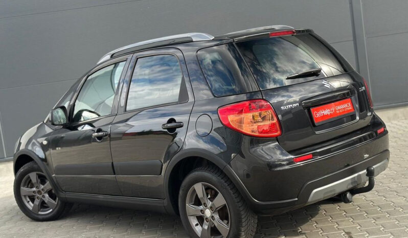 Suzuki SX4 | 4×4 (doł. automatycznie) | Manualna | 120 KM | Czarny full