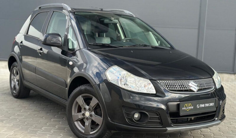 Suzuki SX4 | 4×4 (doł. automatycznie) | Manualna | 120 KM | Czarny full