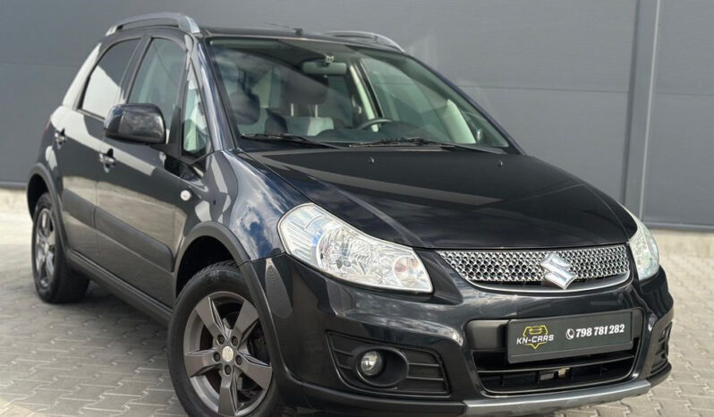 Suzuki SX4 | 4×4 (doł. automatycznie) | Manualna | 120 KM | Czarny full