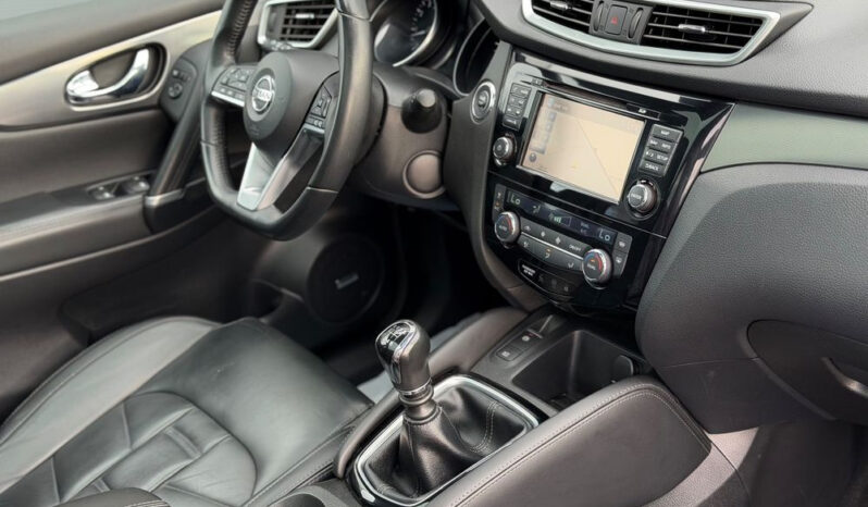 Nissan Qashqai | FWD (przód) | Manualna | 163 KM | Czarny full