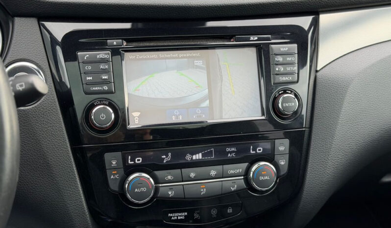 Nissan Qashqai | FWD (przód) | Manualna | 163 KM | Czarny full