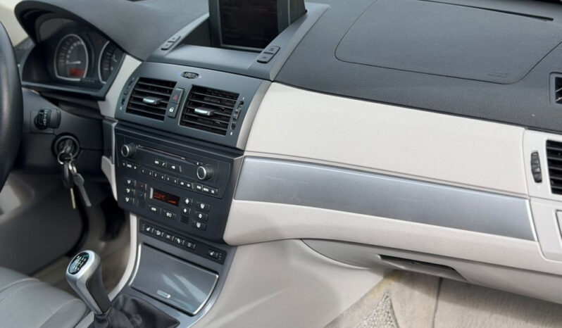 BMW X3 | 4×4 (stały) | Manualna | 177 KM | Szary full