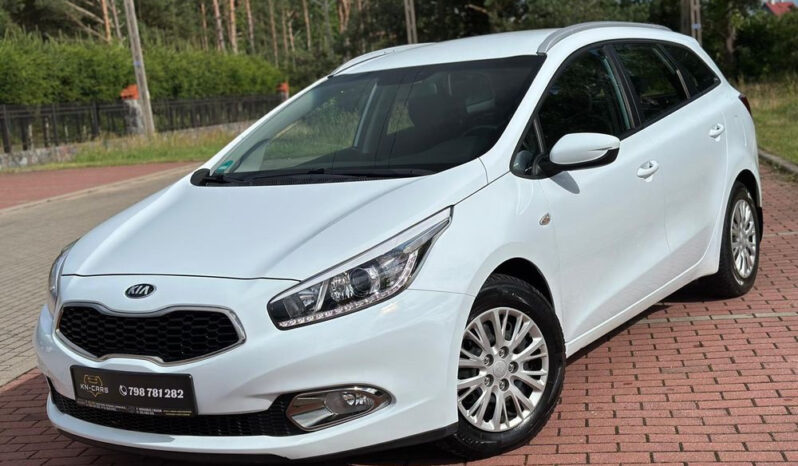 Kia Ceed | Fwd (Przód) | Manualna | 135 Km | Biały