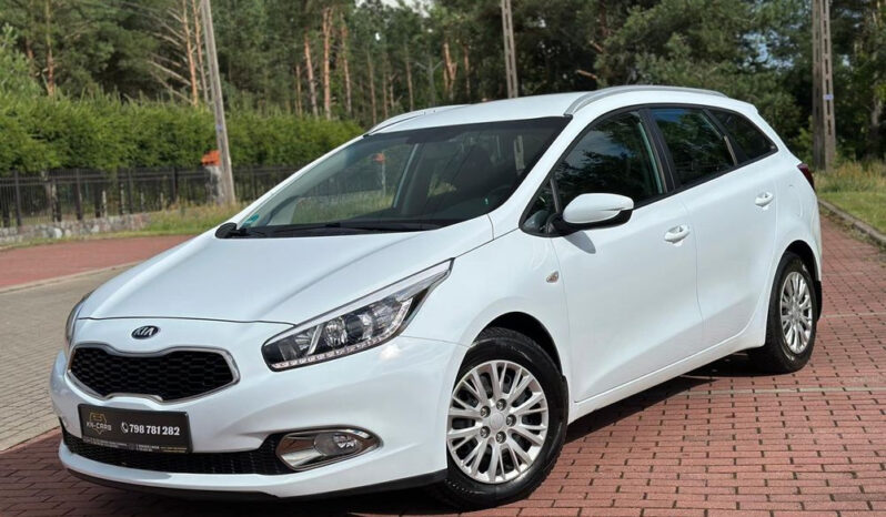Kia Ceed | FWD (przód) | Manualna | 135 KM | Biały full
