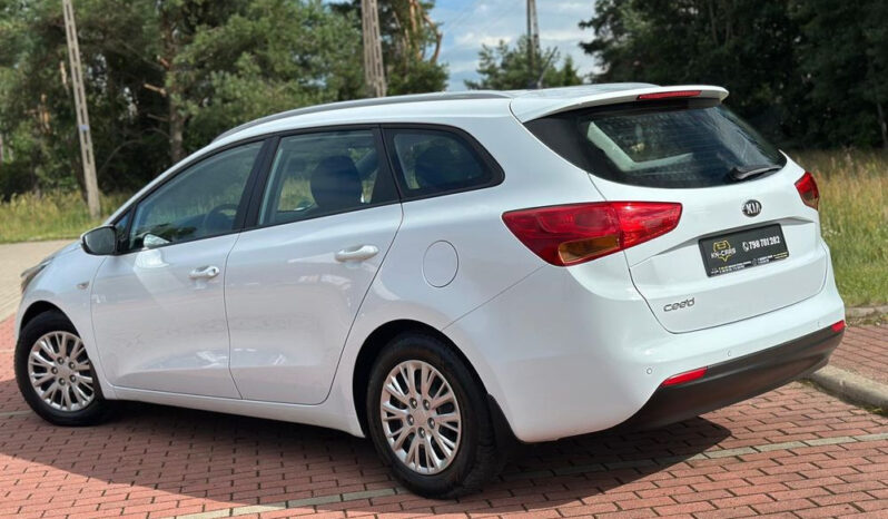 Kia Ceed | FWD (przód) | Manualna | 135 KM | Biały full