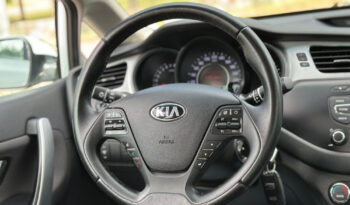 Kia Ceed | FWD (przód) | Manualna | 135 KM | Biały full