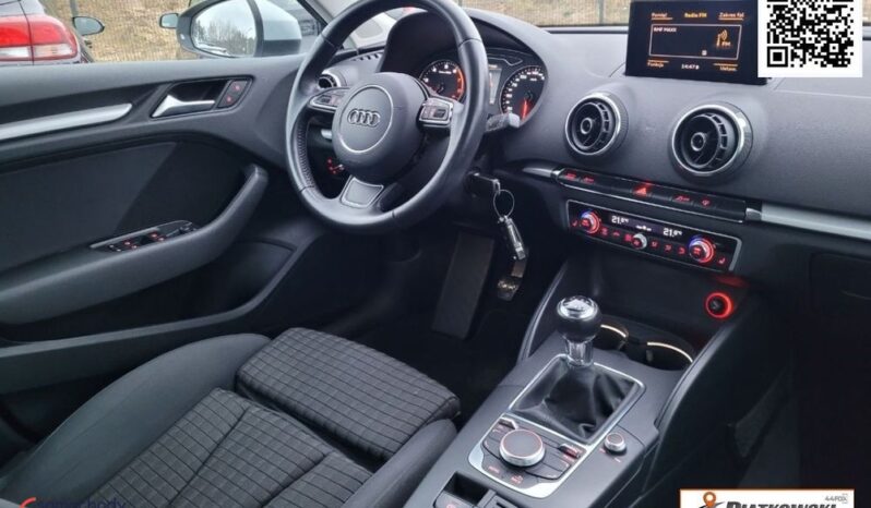 Audi A3 Sportback | FWD (przód) | Manualna | 122 KM | Srebrny full