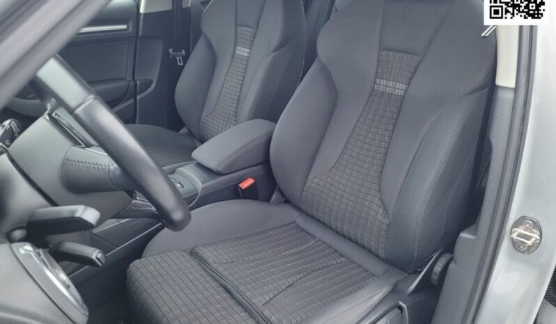 Audi A3 Sportback | FWD (przód) | Manualna | 122 KM | Srebrny full