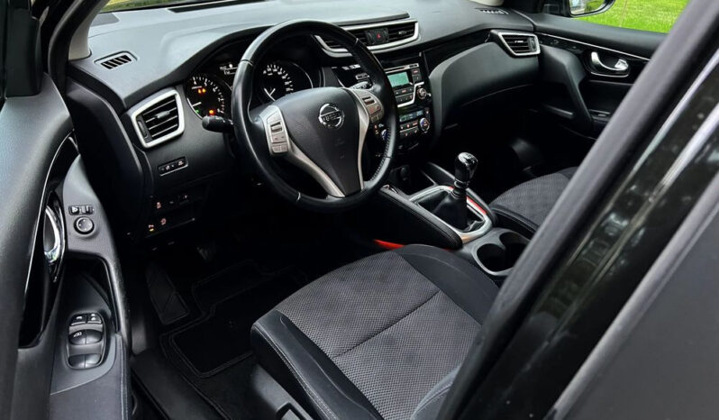 Nissan Qashqai | FWD (przód) | Manualna | 115 KM | Czarny full
