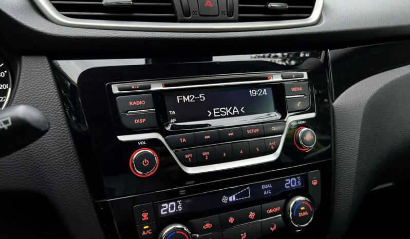 Nissan Qashqai | FWD (przód) | Manualna | 115 KM | Czarny full