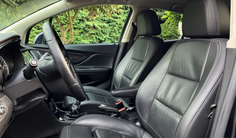 Opel Mokka | FWD (przód) | Manualna | 140 KM | Granatowy full
