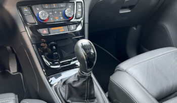 Opel Mokka | FWD (przód) | Manualna | 140 KM | Granatowy full