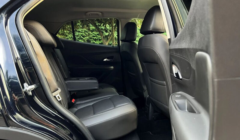 Opel Mokka | FWD (przód) | Manualna | 140 KM | Granatowy full