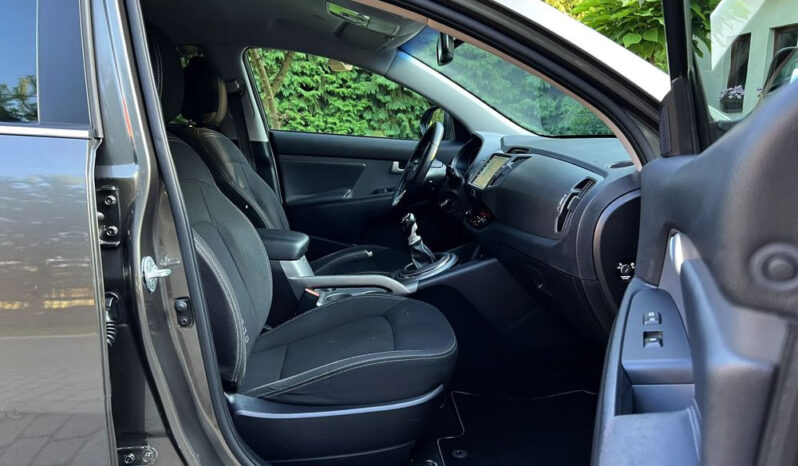 Kia Sportage | FWD (przód) | Manualna | 135 KM | Brązowy full