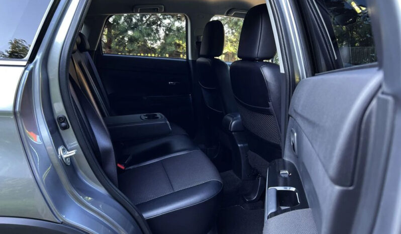 Peugeot 4008 | 4×4 (doł. ręcznie) | Manualna | 115 KM | Szary full