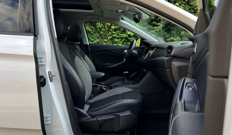 Opel Grandland X | FWD (przód) | Manualna | 130 KM | Biały full