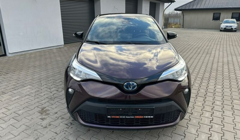 Toyota C-HR | FWD (przód) | Automatyczna | 98 KM | Bordowy full