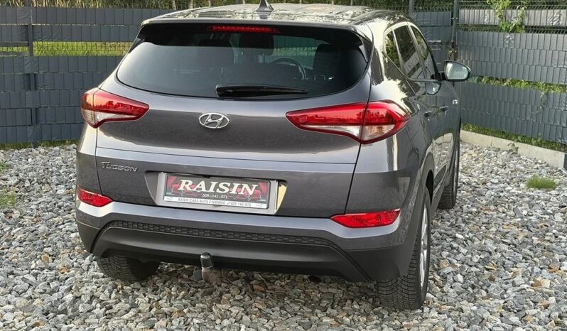 Hyundai Tucson | FWD (przód) | Manualna | 132 KM | Szary full