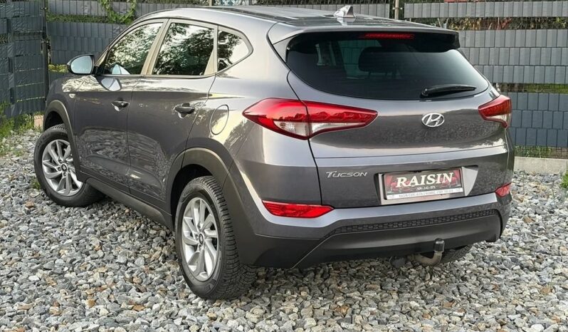 Hyundai Tucson | FWD (przód) | Manualna | 132 KM | Szary full