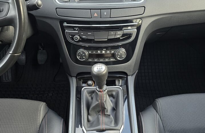 Peugeot 508 | FWD (przód) | Manualna | 150 KM | Szary full