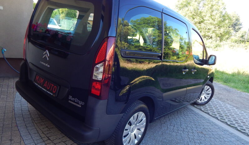 Citroën Berlingo | FWD (przód) | Manualna | 99 KM | Czarny full