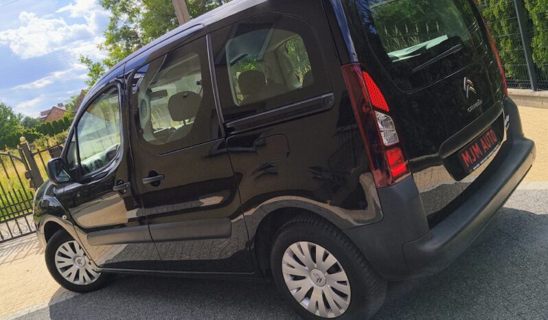 Citroën Berlingo | FWD (przód) | Manualna | 99 KM | Czarny full