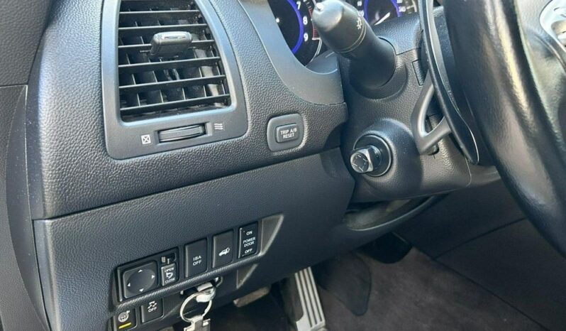 Infiniti QX70 | 4×4 (doł. automatycznie) | Automatyczna | 320 KM | Biały full