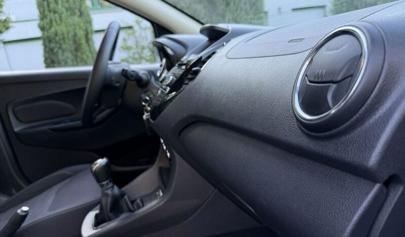 Ford Ka+ | FWD (przód) | Manualna | 85 KM | Czarny full