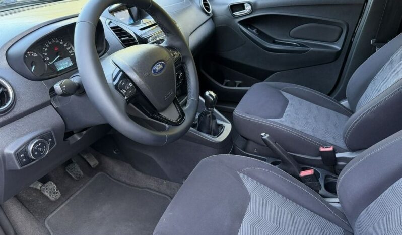 Ford Ka+ | FWD (przód) | Manualna | 85 KM | Czarny full