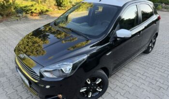 Ford Ka+ | FWD (przód) | Manualna | 85 KM | Czarny full