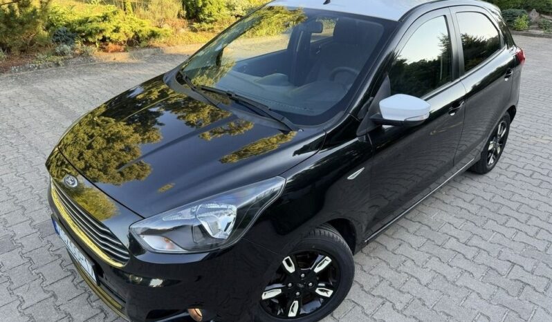 Ford Ka+ | FWD (przód) | Manualna | 85 KM | Czarny full