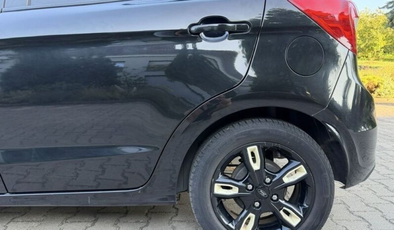 Ford Ka+ | FWD (przód) | Manualna | 85 KM | Czarny full
