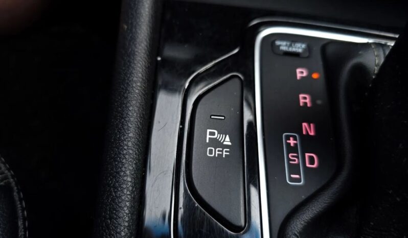 Kia Niro | FWD (przód) | Automatyczna | 141 KM | Granatowy full