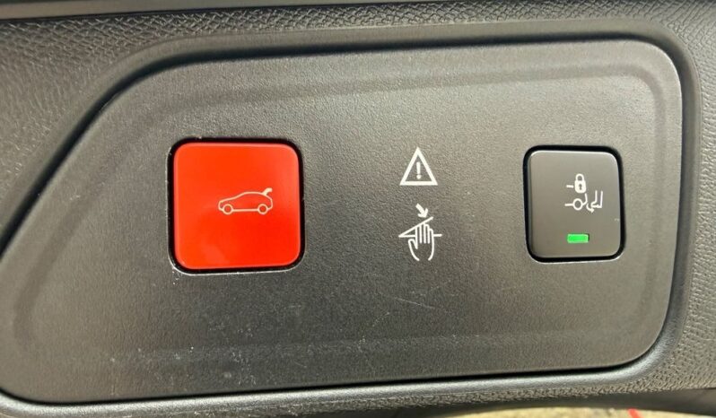 Peugeot 3008 | FWD (przód) | Automatyczna | 180 KM | Czarny full
